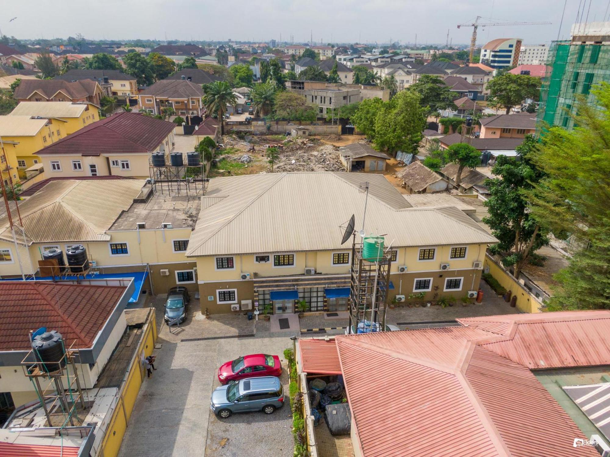 Suru Express Hotel Gra Lagos Dış mekan fotoğraf