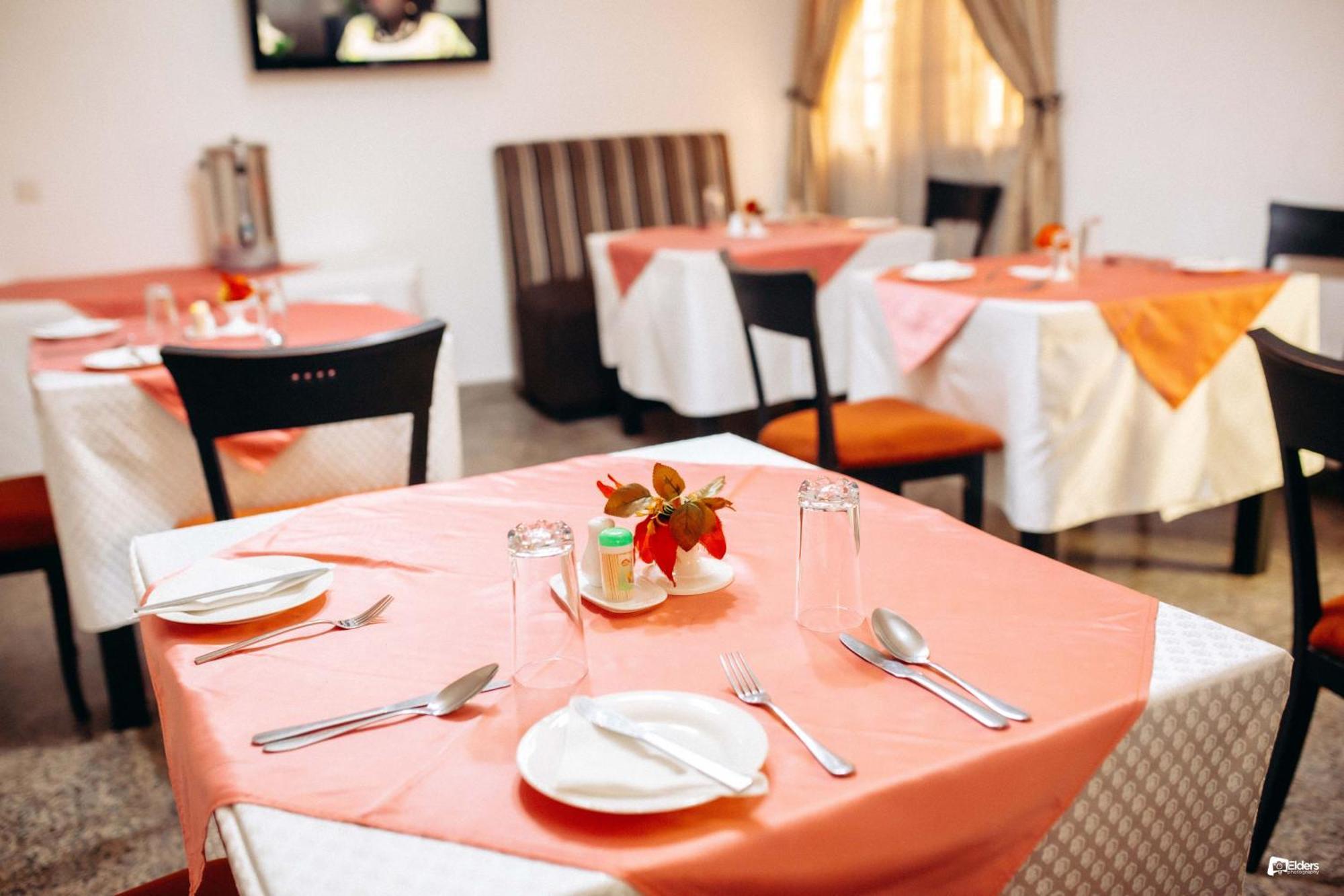 Suru Express Hotel Gra Lagos Dış mekan fotoğraf