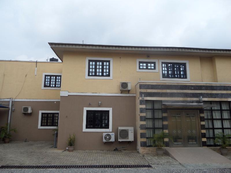 Suru Express Hotel Gra Lagos Dış mekan fotoğraf