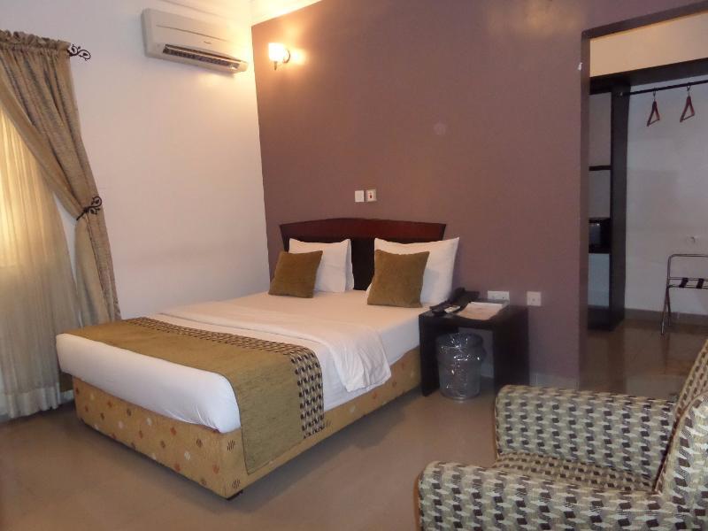 Suru Express Hotel Gra Lagos Dış mekan fotoğraf